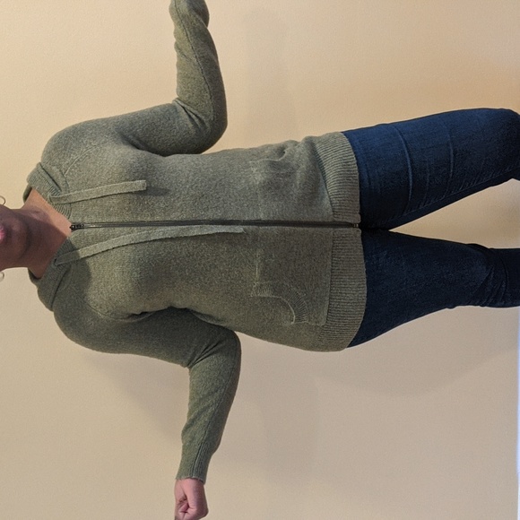 Torrid Soft Green Zip Up Hooded Sweater with Pockets - Picture 2 of 3